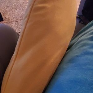 Meet your Posher, Khoudia